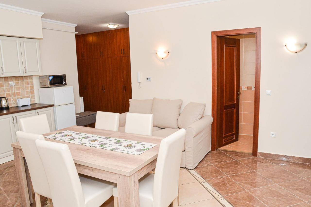 Hajdúszoboszló Apartman Otto מראה חיצוני תמונה