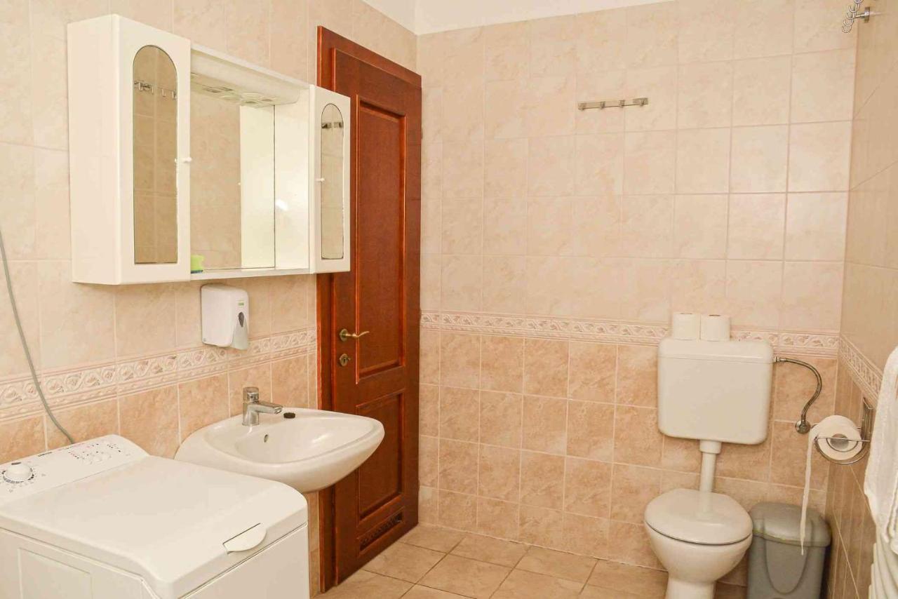 Hajdúszoboszló Apartman Otto מראה חיצוני תמונה