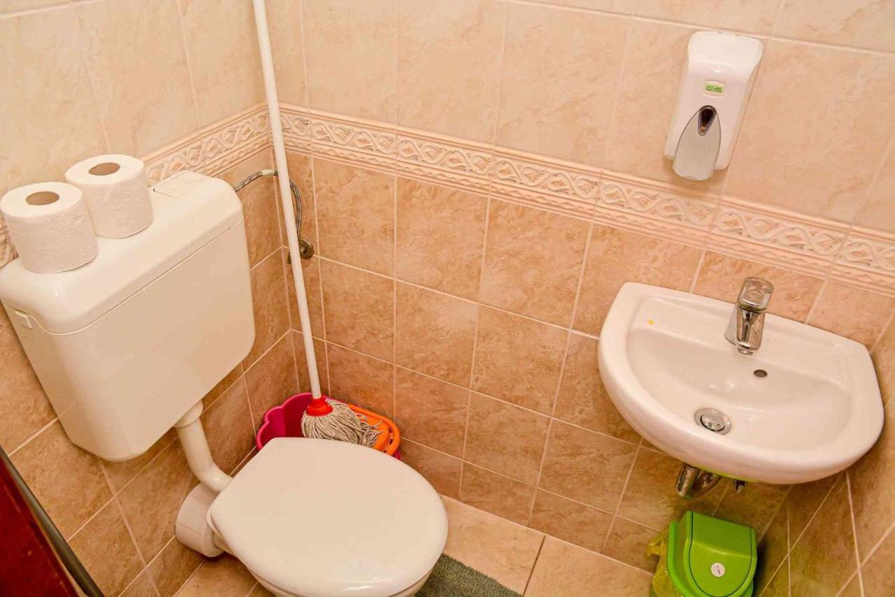 Hajdúszoboszló Apartman Otto מראה חיצוני תמונה