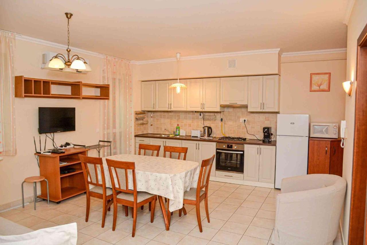 Hajdúszoboszló Apartman Otto מראה חיצוני תמונה