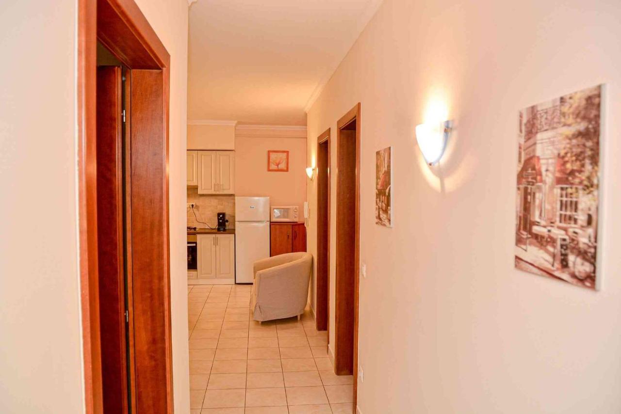 Hajdúszoboszló Apartman Otto מראה חיצוני תמונה